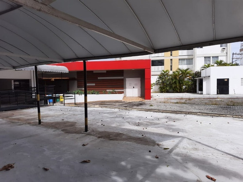 Imagem 4 de 30 de Excelente Imóvel Comercial Com Terreno 2.116,85 M2 Área Construida 1.396,35 M2 No Rio Vermelho - Sfl643 - 69548521