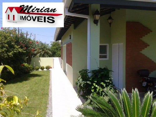 Imagem 3 de 19 de Casa Com Piscina Para Venda Em Peruibe Em 3 Lotes De Terreno Com Lindo E Maravilhoso Jardim. 6 Dormitórios Sendo 4 Suítes, 2 Salas, 6 Banheiros, 5 Vag - Ca00876 - 4470519