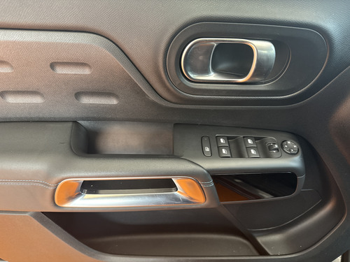 Citroën C5 Aircross 1.6 PURETECH 165 EAT6 LIVE PACK