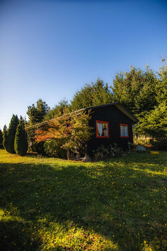Parcela Con Cabañas En Frutillar Bajo (103801)