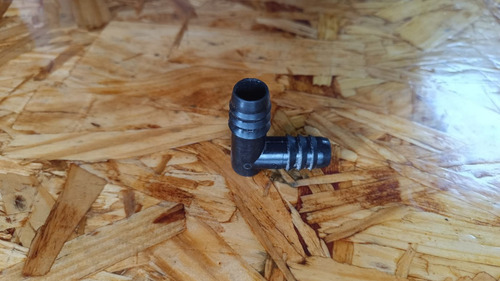 Codo 90° Espiga 16mm X 16mm 25 Piezas