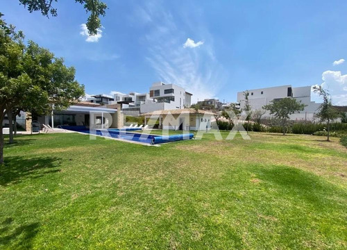 Casa En Venta En Condominio Zibatá