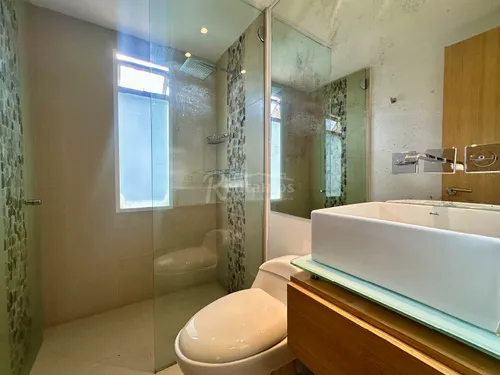 Casa En Arriendo En San Lucas. Cod A776086