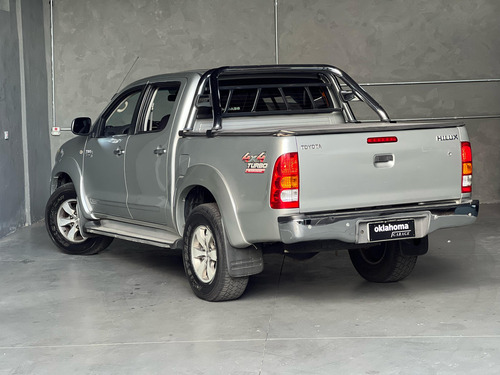 Toyota Hilux 2.7 SR 4X2 CD 16V GASOLINA 4P MANUAL