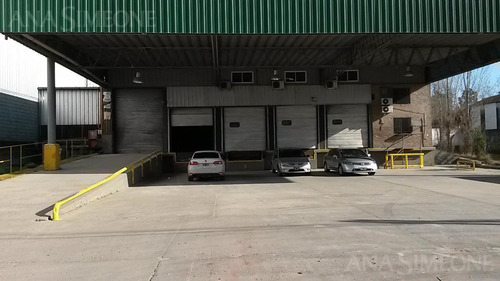 Imagen 7 de 11 de Nave Industrial - Grand Bourg