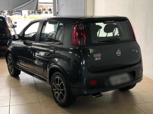 Fiat Uno 1.4 Sporting Flex 5p 2012