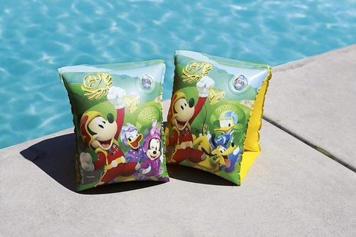 Imagen 3 de 5 de Flotadores De Brazos De Mickey Mouse Para Niños Piscina
