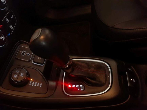 Imagem 8 de 12 de Compass 2.0 16v Diesel Trailhawk 4x4 Automático