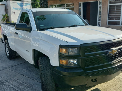 Imagen 2 de 9 de Chevrolet Silverado 2014
