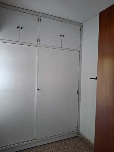 Alq 3amb C/dependencia De Servicio Muy Comodo Excelente Zona!!