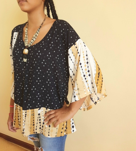 Imagem 3 de 5 de Blusa Bata Tecido Ione