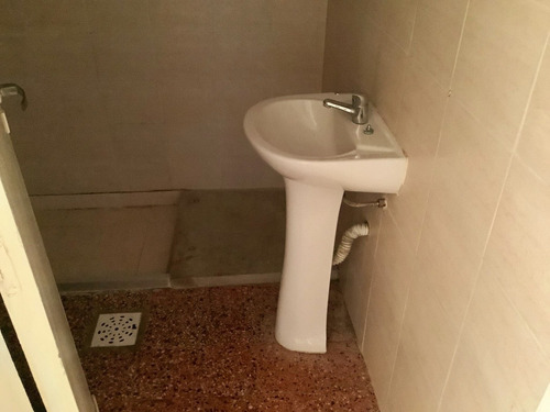 Imagen 15 de 24 de Prado!! Apartamento De 2 Dorm. Luminoso En Cisplatina Y J. C. Blanco.. Gastos Bajos