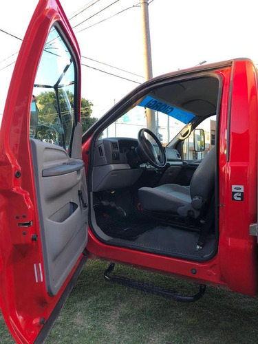 Imagen 6 de 16 de Ford 4000 Con Caja Térmica.