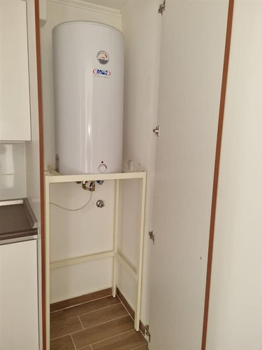 Departamento En Arriendo De 2 Dorm. En Estación Central