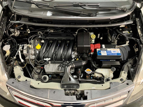 Imagem 11 de 12 de Nissan Livina S 1.6 Flex 2013 Completa 5p