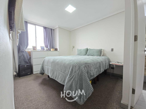 Departamento Avenida María Rozas Velásquez Id: 140279
