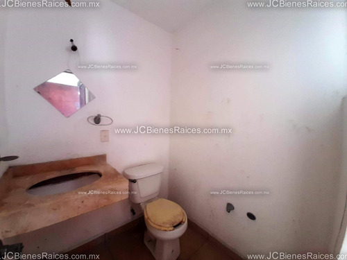 Atención Inversionistas !! Casa En Venta, Para Remodelar En Rivera Veracruzana, Alvarado $880,000.
