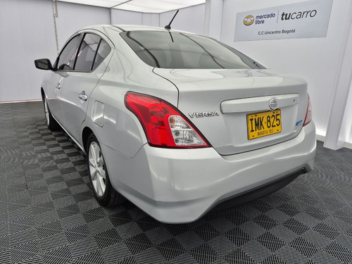 Nissan Versa 1.6 Advance
