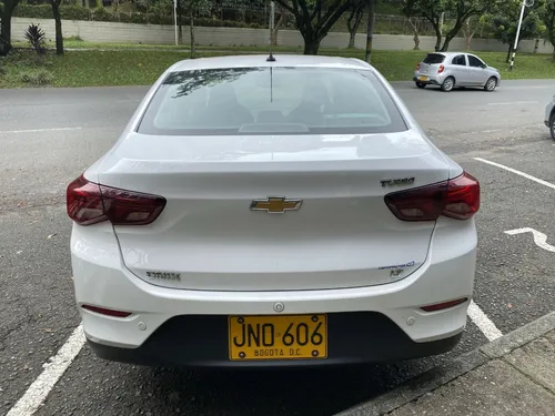 Chevrolet Onix 1.0 Lt