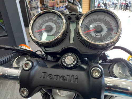 Imagen 7 de 9 de Benelli Imperiale 400 Okm Classic Tamburrino Motos