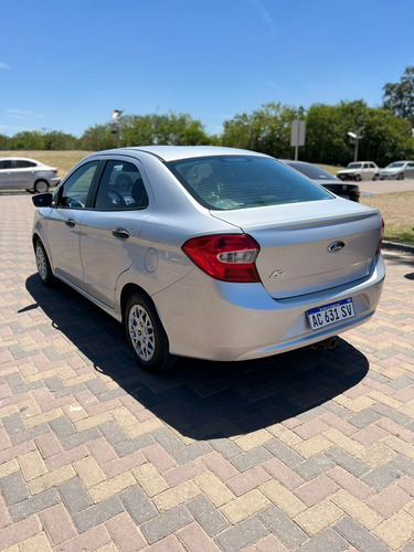 Imagen 20 de 24 de Ford Ka