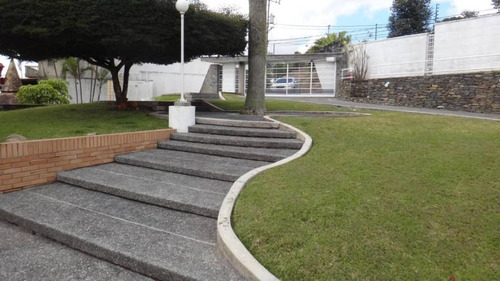 Imagen 2 de 14 de Casa Bifamiliar Club De Campo San Antonio