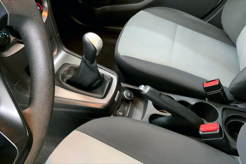 Imagen 17 de 25 de Ford Fiesta 4 Pts Se Ta A/ac Ba Ra-15
