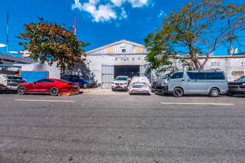 Nave Industrial Venta Centro De Los Héroes