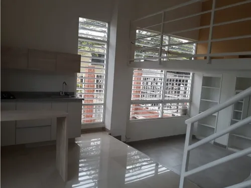 Alquilo Apartaestudio 2 Ambientes En La Flora Con Servicios Y Garaje