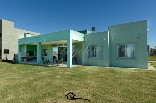 Imagen 19 de 30 de Casa En Alquiler En El Barrio Privado Lagos De Canning.