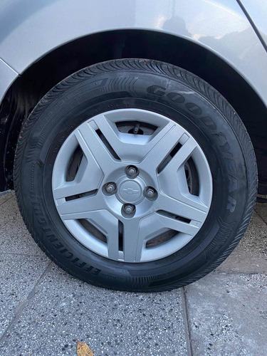 Imagen 10 de 14 de Chevrolet Prisma 2018 1.4 Joy Ls + 98cv