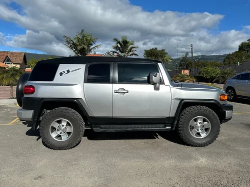Toyota Fj Cruiser 4.0cc At Aa 4x4