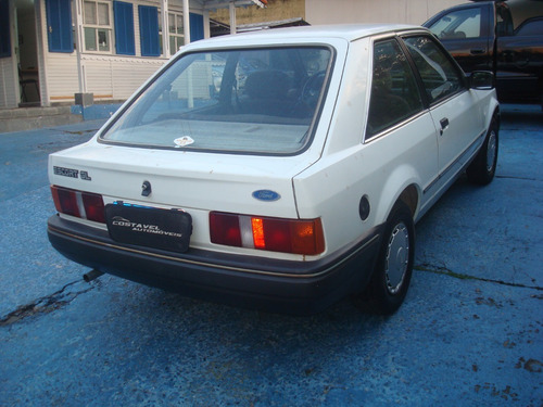 Imagem 4 de 14 de Ford Escort 1.6 Gl Gasolina 2p Ano 1987