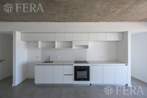 Venta De Departamento 3 Ambientes Con Balcón Corrido En Sarandí