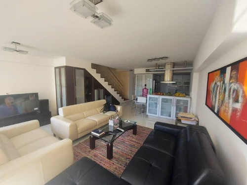 Imagen 3 de 16 de Town House Con Vista Al Mar