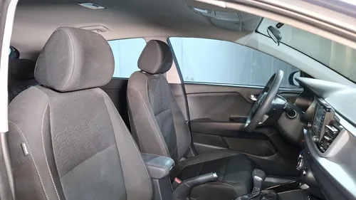 Kia Rio 1.6 EX AUTO