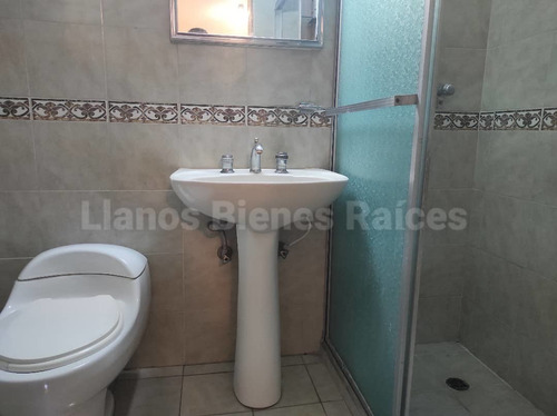 Imagen 12 de 13 de Apartamento En Venta Urb San Isidro A 1 Cuadra Av Sucre