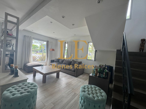 Venta Casa En Puertos Del Lago Vistas
