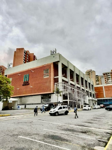 Se Vende Local Comercial 3.838,15m2 Parque Humboldt / Prados Del Este