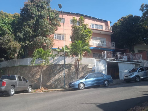 Se Vende Casa Comercial 3 Niveles  860m2 Santa Monica