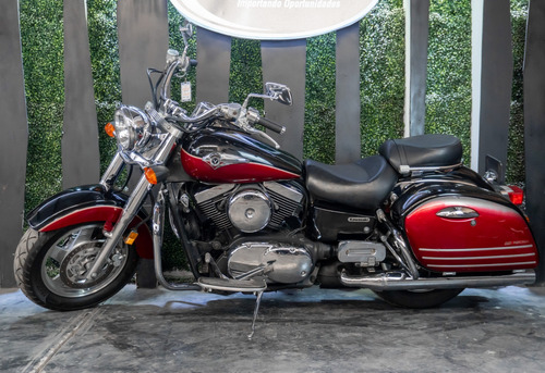Kawasaki Vulcan Nomad Fi 2002
