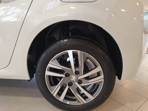 Peugeot 208 1.6l Feline Tiptronic