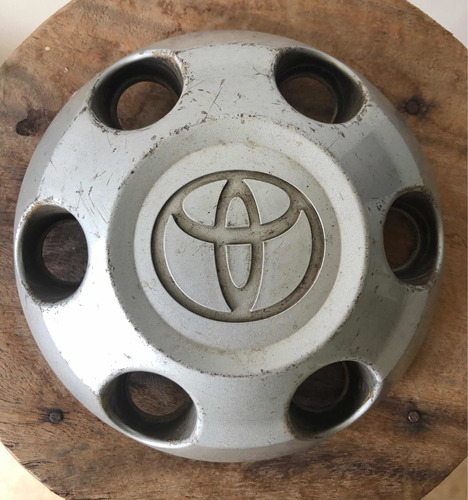 Tapa De Rin Toyota      Ref. 6