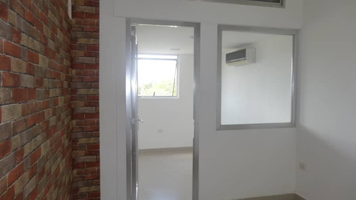 Imagen 9 de 9 de Noreida Delgado +58 414-1431887 / Local/oficina En Venta C.c. Plaza Esmeralda, San Diego Valencia.