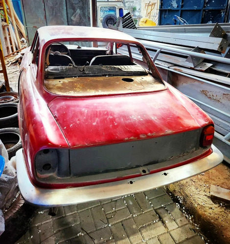 Alfa Romeo 2000 Sprint Bertone