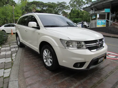 Dodge Journey Sxt Fi Cc2400 Triptonica 4x2 7 Puestos 173hp