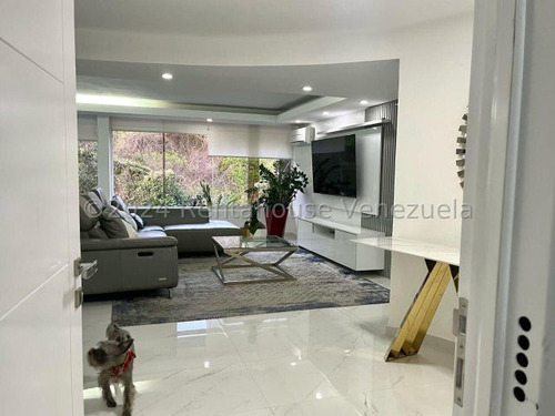 ¡tu Familia Se Merece Lo Mejor Y Este Apartamento Lo Tiene Todo! Recien Remodelado ¡descubre El Hogar Perfecto En La Urb, Santa Fe Norte, Mejor Ubicación Imposible! Gi