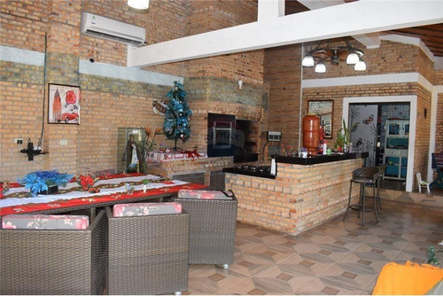 Imagen 6 de 9 de Vendo Casa Con Piscina Y Amplio Patio En San Juan Del Paraná Centro