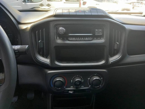 Imagem 5 de 6 de Fiat Strada Freedom 1.3 Completo