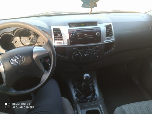 Toyota Hilux 3.0 Cd Sr 171cv 4x2 - B3